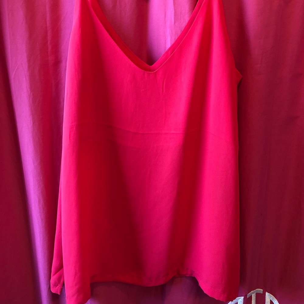 H&M bright pink camisole.